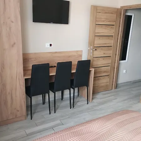 شقة فندقية Good Night & Strefa Z Sauna I Jacuzzi Ogolnodostepna Lub Na Wylacznosc شاكوويزي ديزيدزيتشا