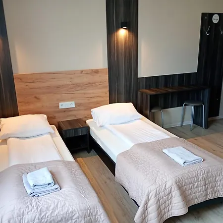 Good Night & Strefa Z Sauna I Jacuzzi Ogolnodostepna Lub Na Wylacznosc