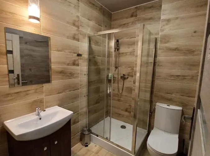 Good Night 24 - Noclegi, Sauna, Jacuzzi (adults Only) Czechowice-Dziedzice