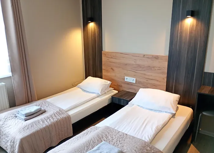 Good Night 24 - Noclegi, Sauna, Jacuzzi (adults Only) 3* Czechowice-Dziedzice