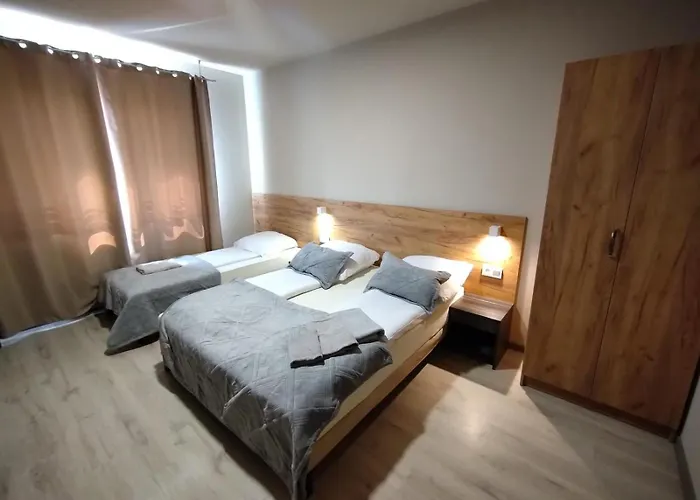 Good Night 24 - Noclegi, Sauna, Jacuzzi (adults Only)