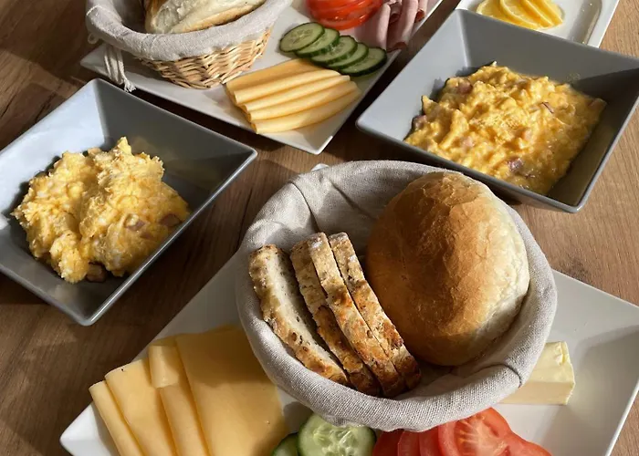 Good Night 24 - Noclegi, Sauna, Jacuzzi (adults Only) 3* Czechowice-Dziedzice